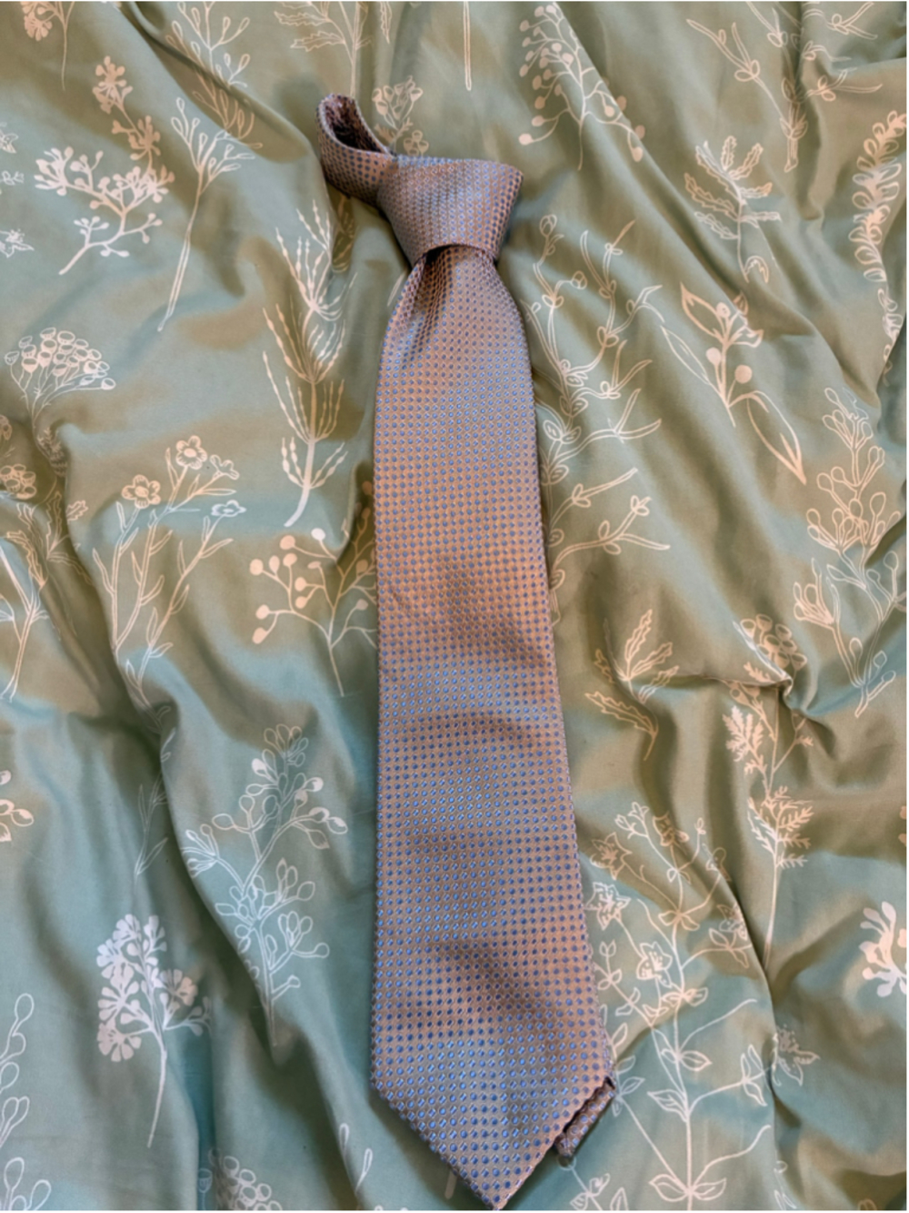 Men's Michael Kors Silk Tie One Size Gold and Blue Geometric Pattern